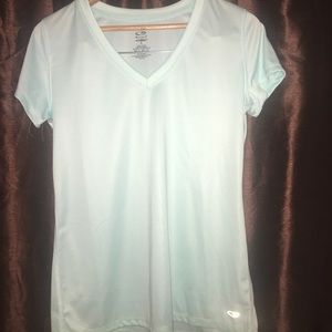 Women’s athletic top